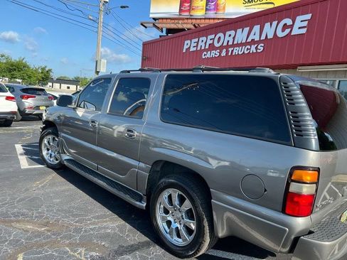 Used 2006 GMC Yukon XL Denali AWD/4WD image 12