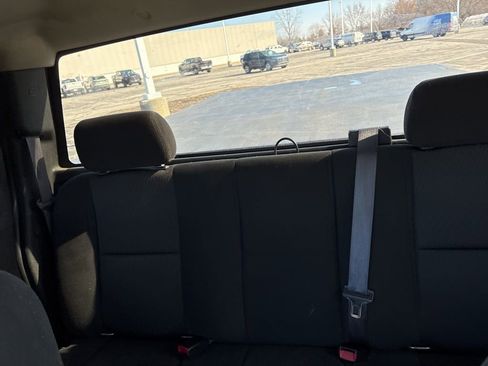 Used 2011 Chevrolet Silverado 1500 LS image 40