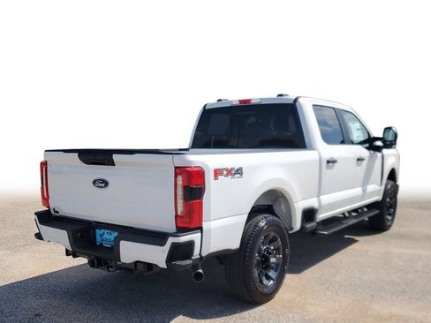 New 2026 Ford F250 XL w/ STX Appearance Package AWD/4WD image 4