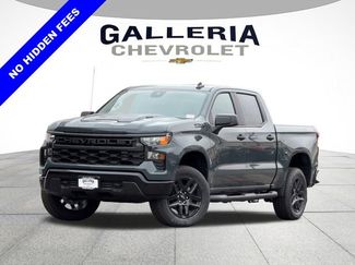 New 2026 Chevrolet Silverado 1500 Custom Trail Boss w/ Turbomax Blackout Package video 2