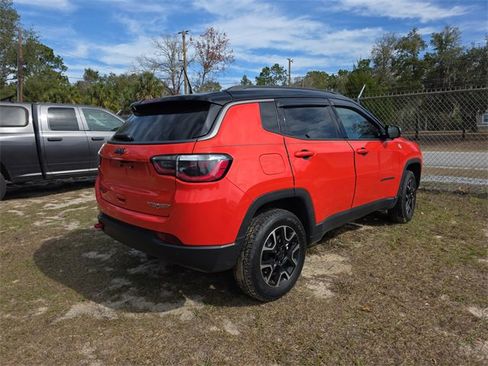 Used 2021 Jeep Compass Trailhawk image 5