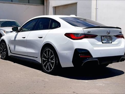Used 2023 BMW X4 M40i w/ Parking Assistance Package AWD/4WD image 10