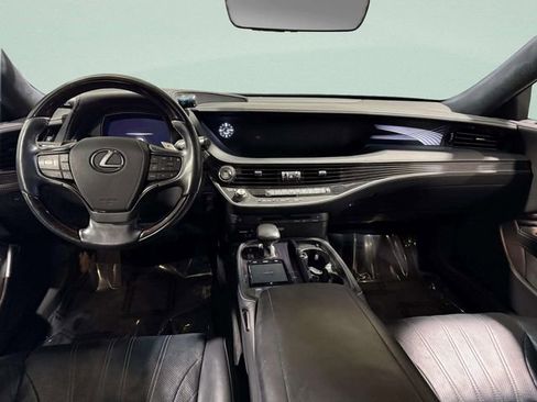 Used 2018 Lexus LS 500 AWD image 11