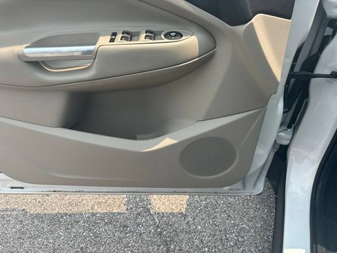 Used 2014 Ford Escape Titanium AWD/4WD image 27