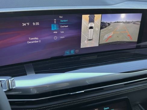 Certified 2026 Cadillac Escalade Sport w/ LPO, ONYX Package image 18