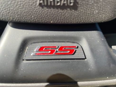 Used 2017 Chevrolet Camaro SS RWD image 19