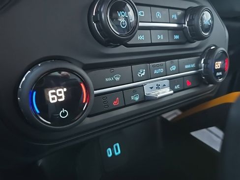 Used 2023 Ford Bronco Badlands w/ Sasquatch Package image 61