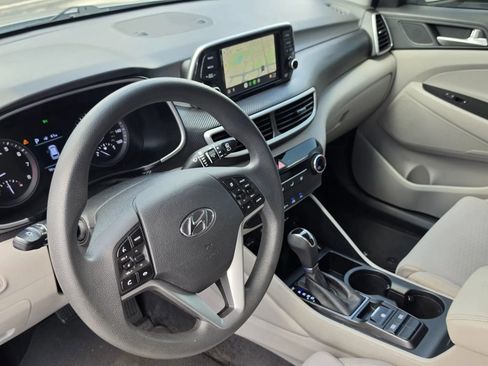 Used 2021 Hyundai Tucson SE w/ Cargo Package FWD image 15