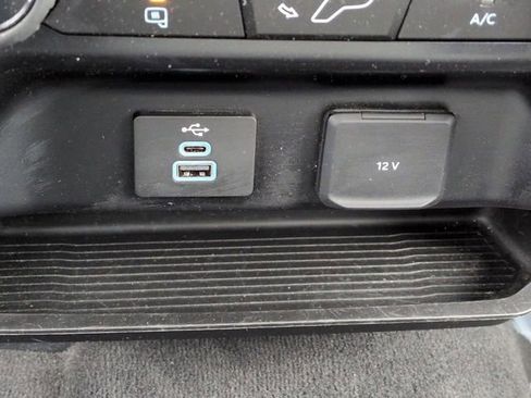 Certified 2025 Ford F250 XLT image 23