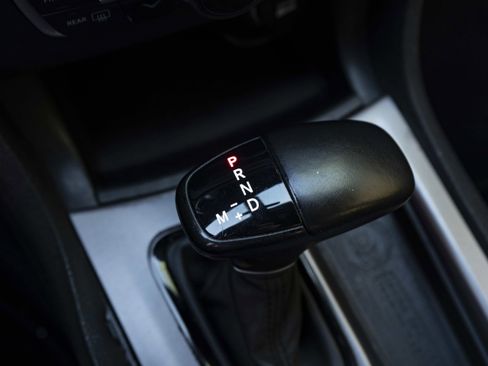 Used 2019 Dodge Charger SXT w/ Blacktop Package image 26