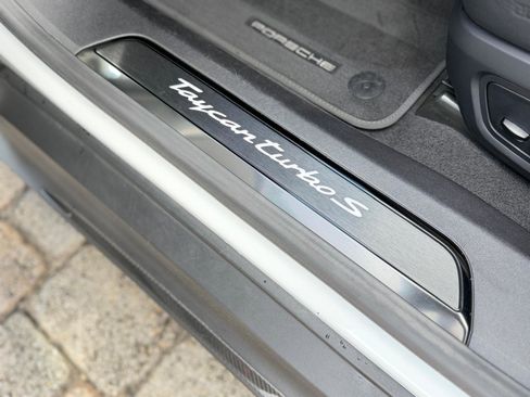 Used 2020 Porsche Taycan Turbo S image 37