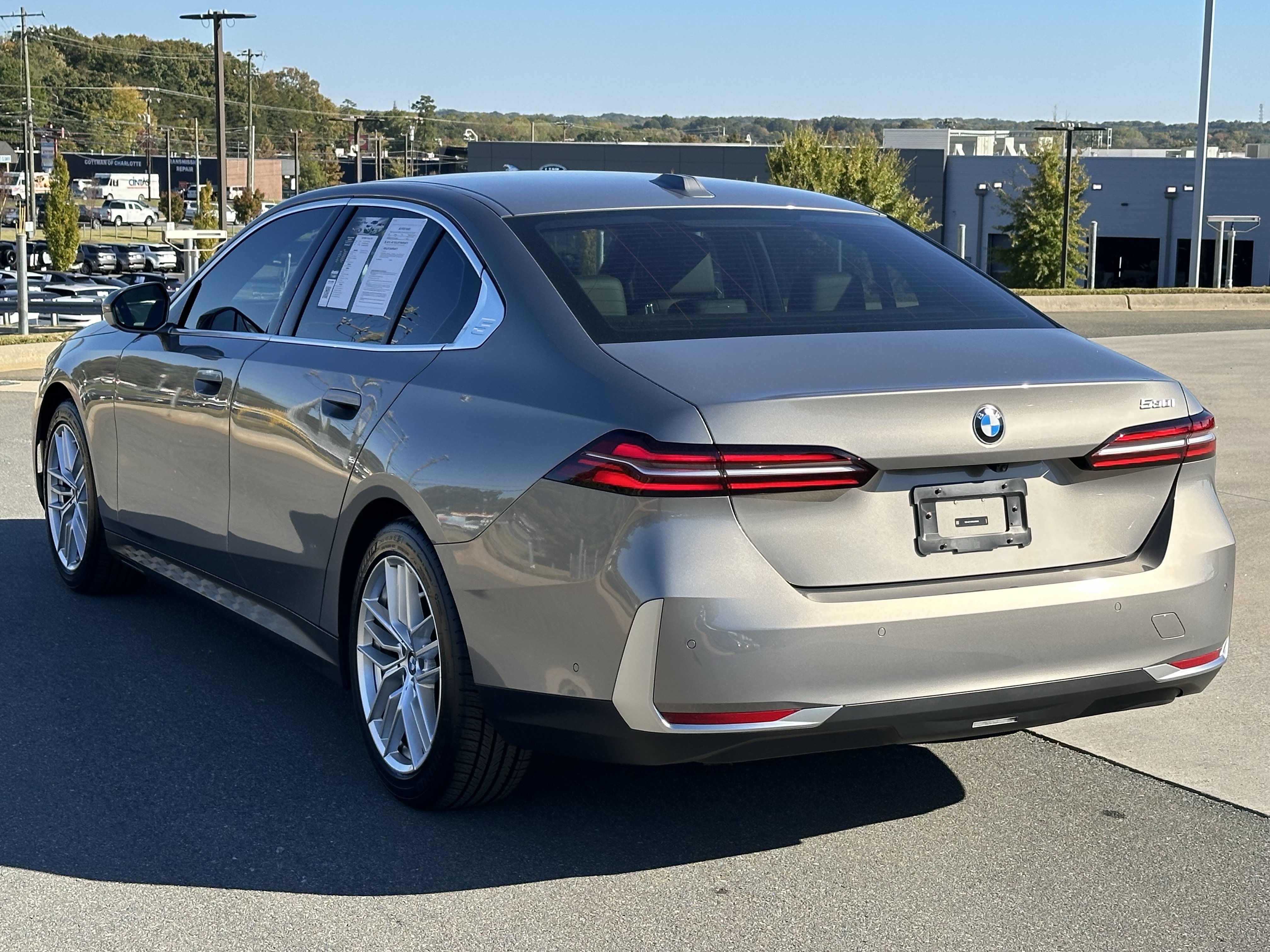 Used 2025 BMW 530i RWD image 7