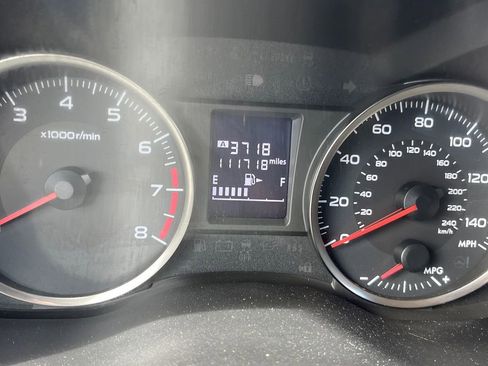 Used 2017 Subaru Crosstrek 2.0i Premium image 14