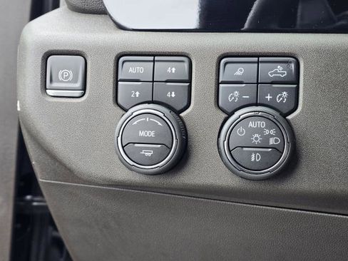 Used 2024 Chevrolet Silverado 1500 LTZ w/ LTZ Convenience Package II image 16