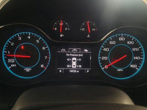 Used 2017 Chevrolet Cruze LS FWD image 23