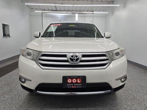 Used 2013 Toyota Highlander Limited FWD image 3