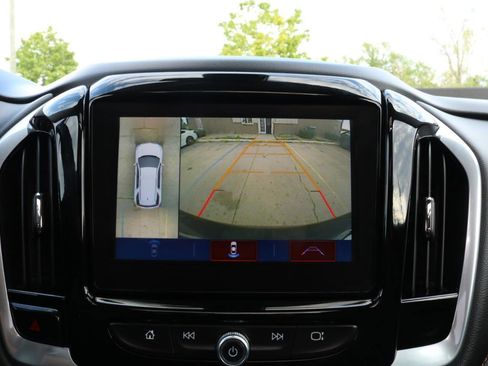 Used 2019 Chevrolet Traverse Premier w/ Redline Edition AWD/4WD image 31