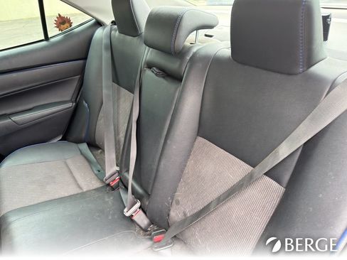 Used 2018 Toyota Corolla SE w/ Carpet Mat Package (TMS) FWD image 25