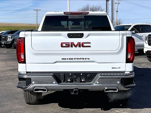 New 2026 GMC Sierra 1500 SLT w/ SLT Premium Plus Package image 4