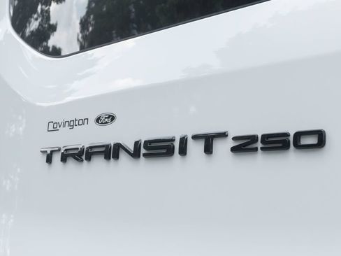 New 2026 Ford Transit 250 148 Medium Roof RWD image 10