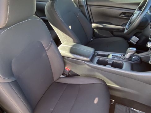 Used 2024 Nissan Sentra S image 10