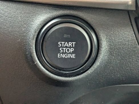 Used 2024 MAZDA MAZDA3 s FWD image 25