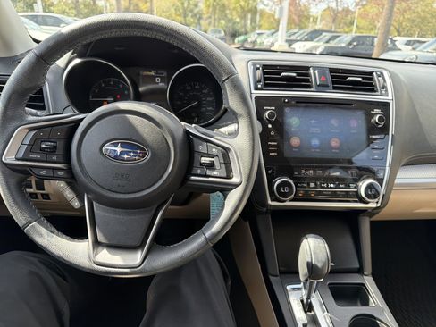 Used 2019 Subaru Outback 2.5i Premium image 28
