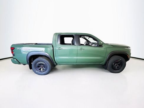 New 2026 Nissan Frontier PRO-4X w/ Tow Package AWD/4WD image 4