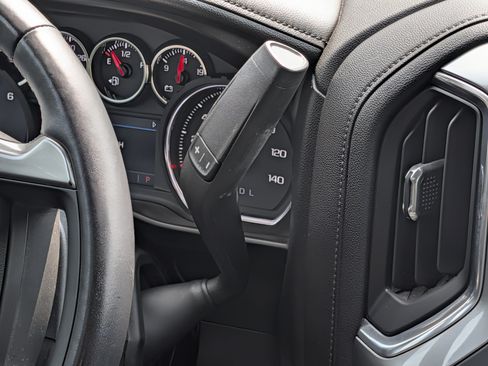 Used 2019 Chevrolet Silverado 1500 LTZ w/ LTZ Premium Package AWD/4WD image 30