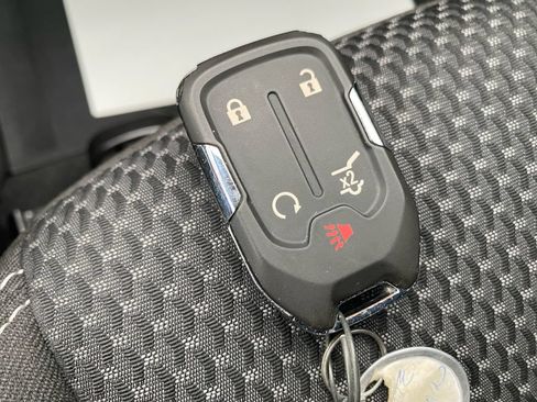 Certified 2023 GMC Terrain SLE w/ Driver Convenience Package AWD/4WD image 26