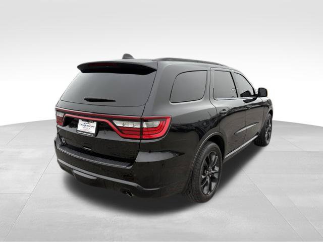 Used 2022 Dodge Durango R/T RWD image 2