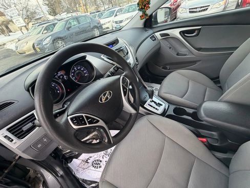 Used 2012 Hyundai Elantra GLS w/ Preferred Pkg 3 image 10