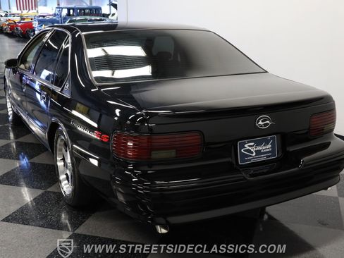 Used 1994 Chevrolet Impala SS RWD image 8