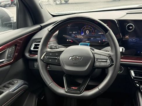 New 2026 Chevrolet Traverse RS w/ LPO, Floor Liner Package FWD image 8