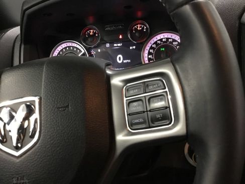 Used 2022 RAM 1500 Warlock AWD/4WD image 36