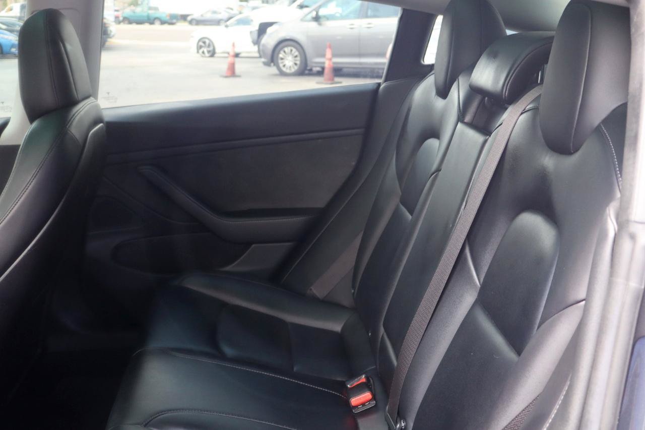 Used 2018 Tesla Model 3 Long Range AWD/4WD image 18