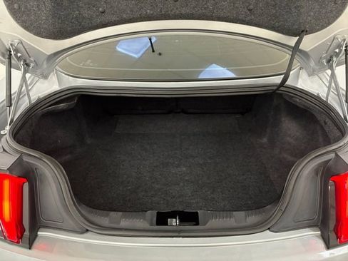 Used 2020 Ford Mustang GT Premium image 17