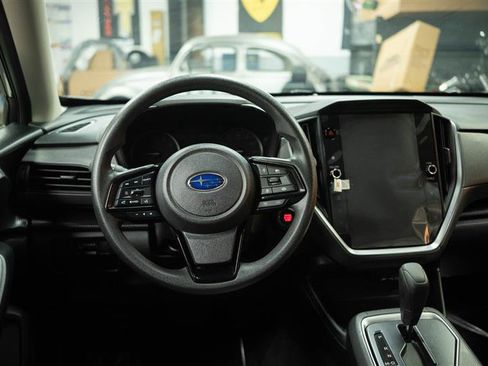 Used 2024 Subaru Crosstrek 2.0i Premium AWD/4WD image 18