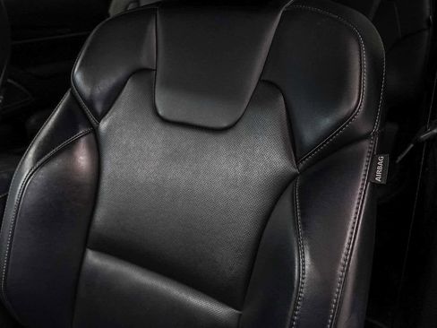 Used 2024 Kia Telluride LX FWD image 28