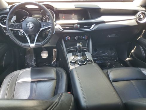 Used 2018 Alfa Romeo Stelvio Sport w/ Quick Order Package 22J Sport image 14