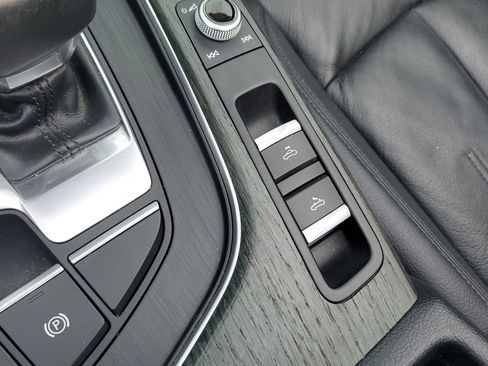 Used 2018 Audi A5 2.0T Premium Plus w/ Premium Plus AWD/4WD image 31