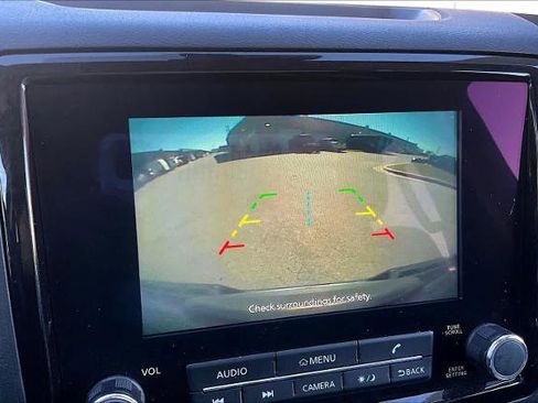 Certified 2022 Nissan Frontier SV image 25