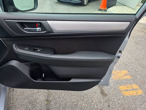 Used 2019 Subaru Legacy 2.5i Premium AWD/4WD image 15