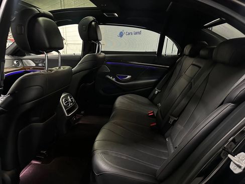Used 2017 Mercedes-Benz S 550 Sedan image 11