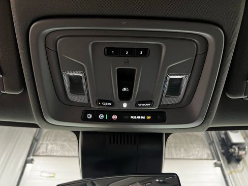 New 2026 Chevrolet Silverado 1500 RST w/ Convenience Package II AWD/4WD image 25