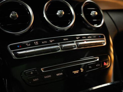 Used 2015 Mercedes-Benz C 300 4MATIC Sedan image 20