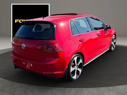 Used 2016 Volkswagen Golf 4-Door FWD image 5
