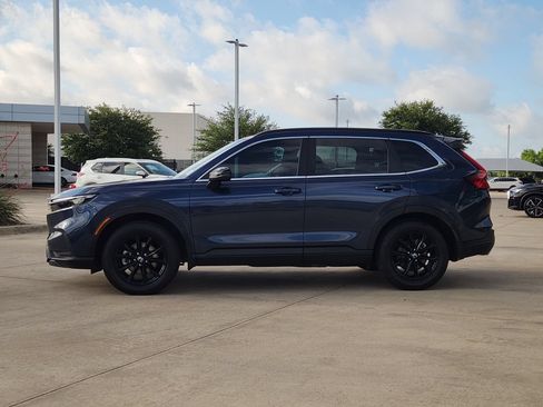 Used 2025 Honda CR-V Sport image 4