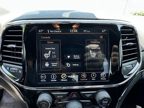 Used 2019 Jeep Grand Cherokee Limited AWD/4WD image 35