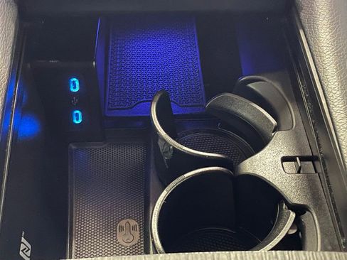 Used 2023 Mercedes-Benz EQS 580 4MATIC SUV image 56